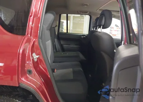 2011 Jeep Compass from USA, damaged, VIN 1J4NF1FB8BD223086